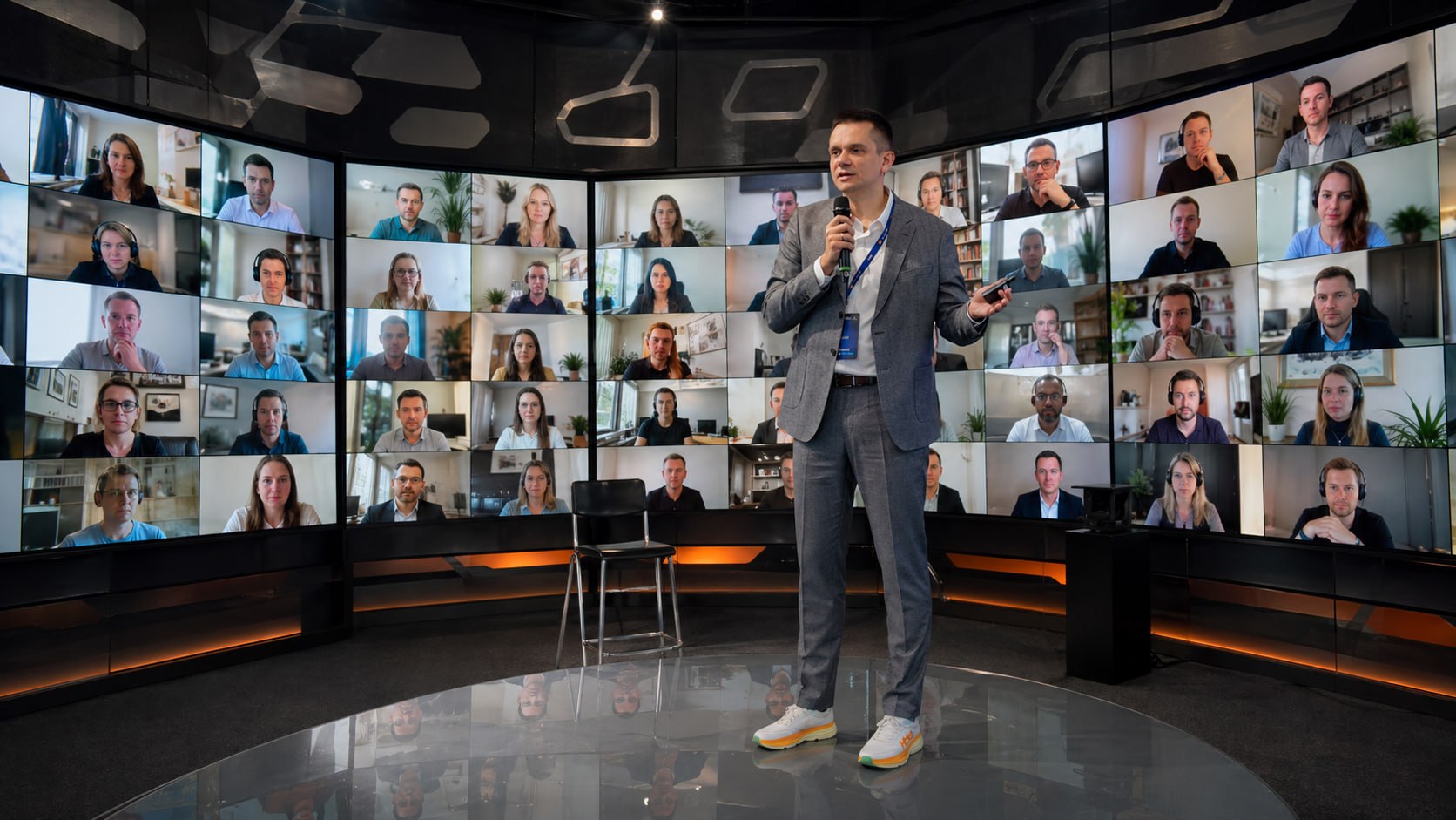 Студия Glassroom, Сколково